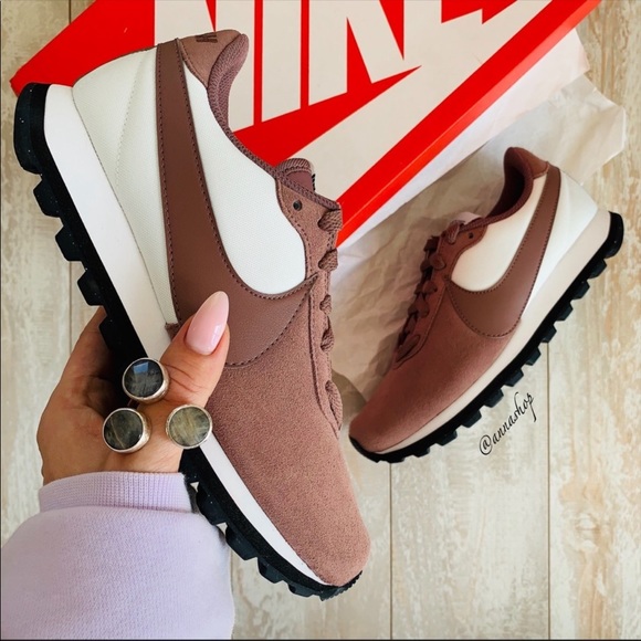 NWT Nike pre-love O.X. - Picture 2 of 8